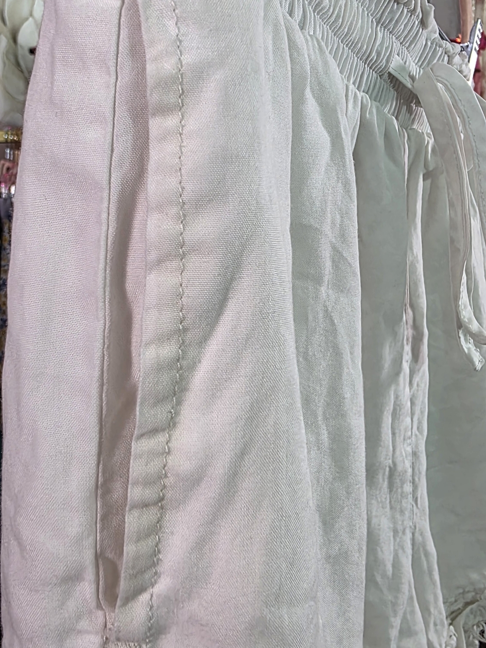 Thread & Supply White Distressed Frayed Hem Shorts Chic Beach Summer Lounge Sz S - Picture 5 of 9